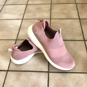 Skechers Sport Ultra Flex First Take